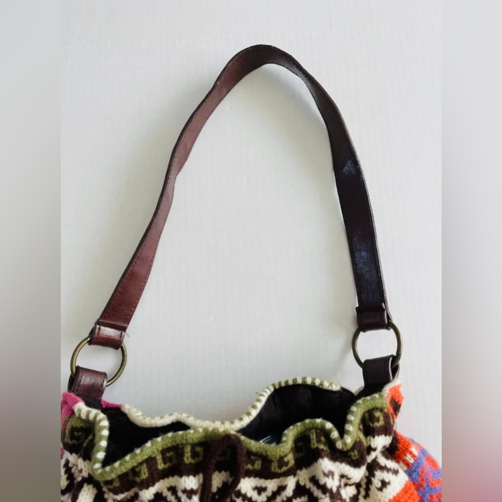 BOHO Colorful Knit Medium Shoulder Bag with Brown Tassels - Picture 6 of 12